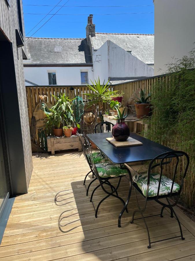 Maison Bois Port-Louis Exteriör bild
